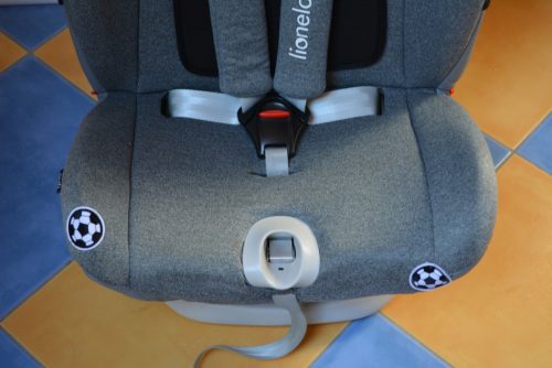 Lionelo Oliver 9-36kg isofix autós gyerekülés kitűnő állapotban! (isofix és bizt.öves bekötés!)