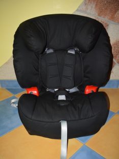   Britax-römer Evolva 123 SL Sict 9-36kg gyerekülésre új üléshuzat garnitúra fekete