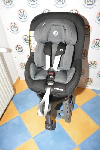 Maxi-Cosi Mica Pro Eco 40-105cm "Authentic Black" gyerekülés HIBÁTLAN állapotban
