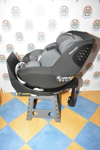 Maxi-Cosi Mica Pro Eco 40-105cm "Authentic Black" gyerekülés HIBÁTLAN állapotban