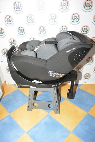 Maxi-Cosi Mica Pro Eco 40-105cm "Authentic Black" gyerekülés HIBÁTLAN állapotban