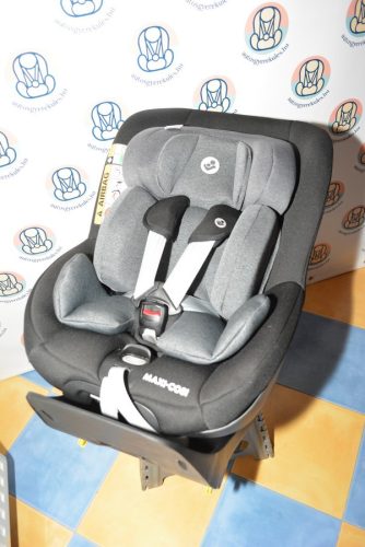 Maxi-Cosi Mica Pro Eco 40-105cm "Authentic Black" gyerekülés HIBÁTLAN állapotban