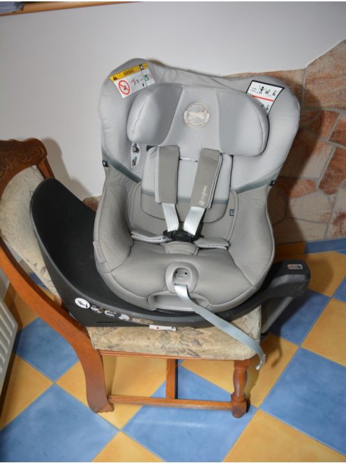 GYÖNYÖRŰ Cybex Sirona S 0-105cm reboard gyerekülés