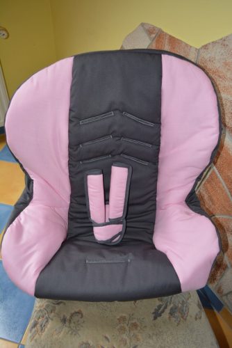 Römer Britax 9-20kg üléshuzat garnitúra szürke - rózsaszín betét