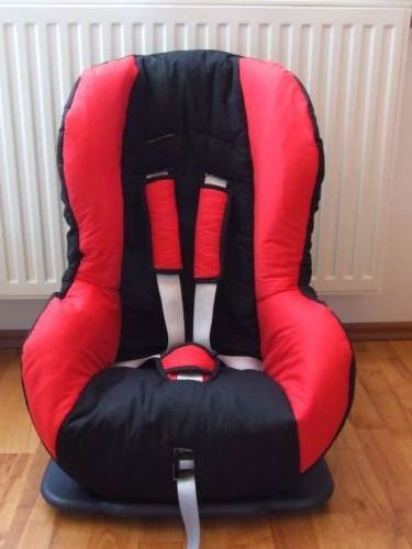 Römer Britax 9-20kg üléshuzat garnitúra fekete - piros betét