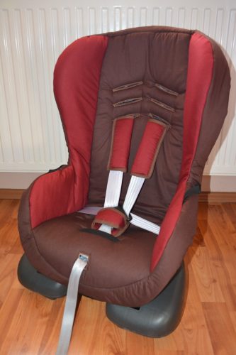 Römer Lord 9-18kg üléshuzat garnitúra barna - bordó betét