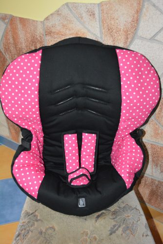 Römer Duo Isofix 9-18kg üléshuzat garnitúra  fekete - pink pöttyös 