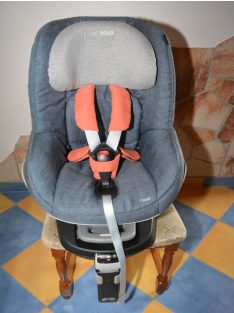   HIBÁTLAN Maxi Cosi Pearl 9-18kg gyerekülés + FamilyFix rögzítőtalp