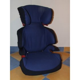   Römer Kid 15-36kg üléshuzat garnitúra sötétkék - fekete