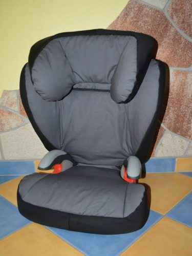 Römer Kid Plus "nagy háttámlás" 15-36kg  üléshuzat garnitúra szürke - fekete 