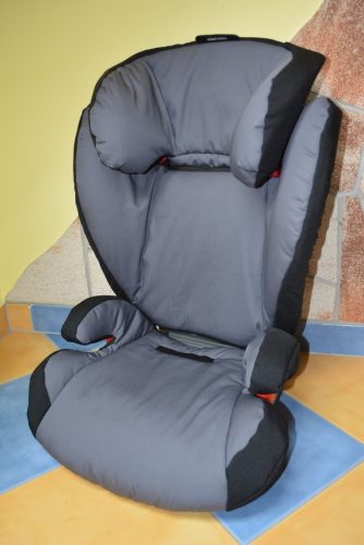 Römer Kidfix isofix 15-36kg üléshuzat garnitúra szürke - fekete