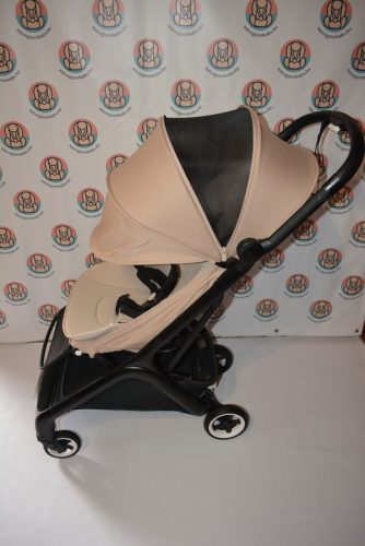 Bugaboo Butterfly GYÖNYÖRŰ babakocsi + pohártartó (repülőgépre felvihető)