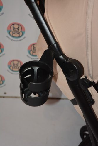 Bugaboo Butterfly GYÖNYÖRŰ babakocsi + pohártartó (repülőgépre felvihető)
