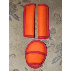   Gyerekülésbe vállpárna, csatpárna szett narancs - bordó szegély