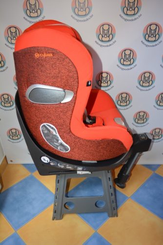 Cybex Sirona Z i-Size Plus 45–105cm Platinum HIBÁTLAN  reboard gyerekülés + Cybex Base Z i-Size isofix rögzítótalp