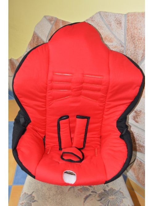 Pierre Cardin PS288 9-25kg  üléshuzat garnitúra piros - fekete külső