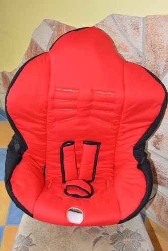 Pierre Cardin PS288 9-25kg  üléshuzat garnitúra piros - fekete külső