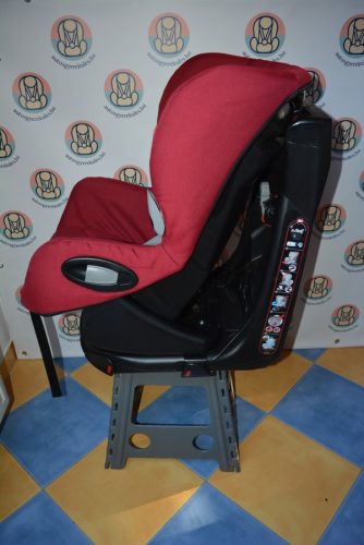 Maxi-Cosi Axiss 9-18 kg kifordítható gyerekülés újszerű állapotban! (NEM isofixes!)