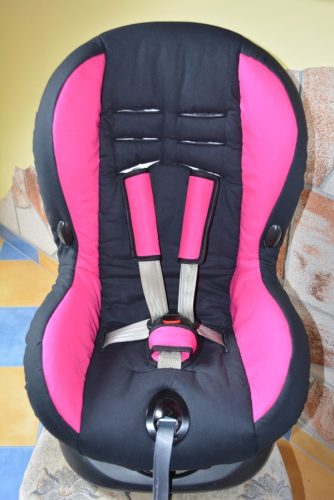 Maxi Cosi Priori 9-18kg üléshuzat garnitúra fekete  pink betét
