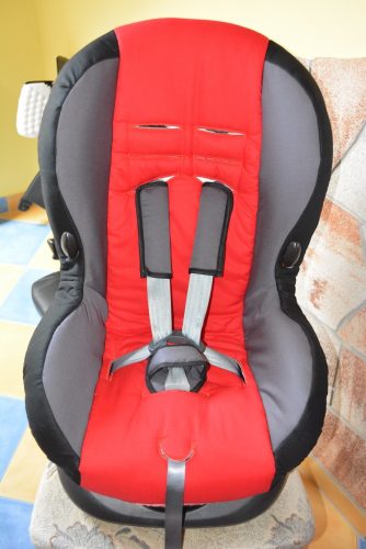 Maxi Cosi Priori SPS 9-18kg üléshuzat garnitúra piros - szürke - fekete