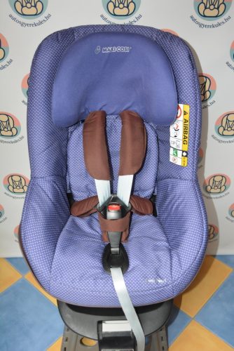 Maxi-Cosi 2wayPearl isofix 67-105cm GYÖNYÖRŰ reboard gyerekülés + Maxi-Cosi 2wayFix Base rögzítőtalp+extrák