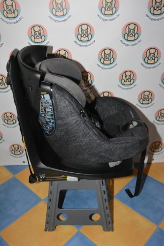 Maxi-Cosi Axissfix Air 61-105cm "Nomad Grey" GYÖNYÖRŰ reboard gyerekülés