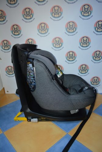 Maxi Cosi AxissFix ISOFIX 61-105cm ÚJSZERŰ reboard gyerekülés