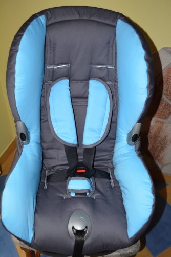 Maxi Cosi Priori XP 9-18kg üléshuzat garnitúra szürke - világoskék betét