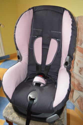 Maxi Cosi Priori XP 9-18kg üléshuzat garnitúra szürke - rózsaszín betét