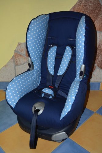 Maxi Cosi Priori XP 9-18kg üléshuzat garnitúra sötétkék - világoskék pöttyös