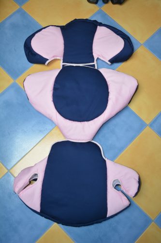 Maxi Cosi Rodi XP/XR, Airprotect 15-36kg üléshuzat garnitúra sötétkék - rózsaszín betét
