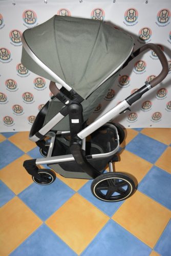 Joolz Day+ 2in 1 GYÖNYÖRŰ babakocsi szett (mózes +sportrész) világítással!