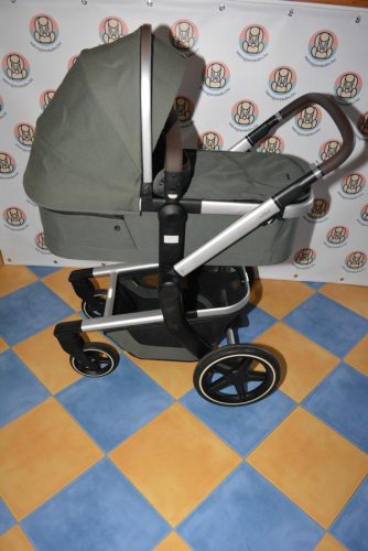 Joolz Day+ 2in 1 GYÖNYÖRŰ babakocsi szett (mózes +sportrész) világítással!