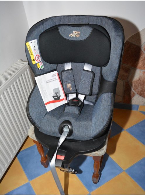 HIBÁTLAN BRITAX RÖMER Dualfix M I-Size 0-18kg reboard gyerekülés limitált kiadás