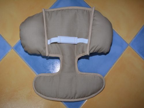 Univerzális fejszűkítő gyereküléshez világosabb bézs