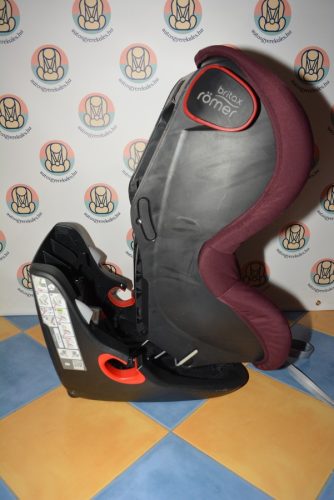 Britax Römer King II Black Series "Burgundy Red" 9-18kg HIBÁTLAN gyerekülés