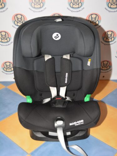 HIBÁTLAN 2024-es Maxi Cosi Titan S i-Size autósülés (76-150 cm)