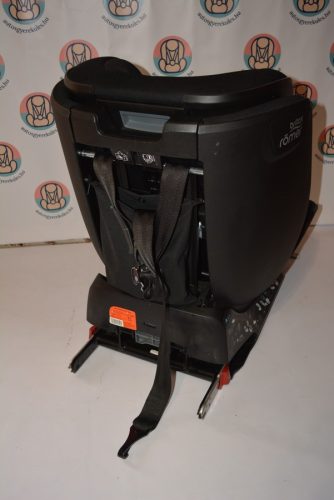 Britax Römer Advansafix M i-Size isofix 76-150cm "Cosmos Black" HIBÁTLAN gyerekülés