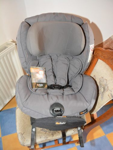 GYÖNYÖRŰ BeSafe Izi Combi X4 isofix 0-18kg gyerekülés