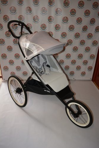 Cybex Avi One Box Gold GYÖNYÖRŰ futóbabakocsi