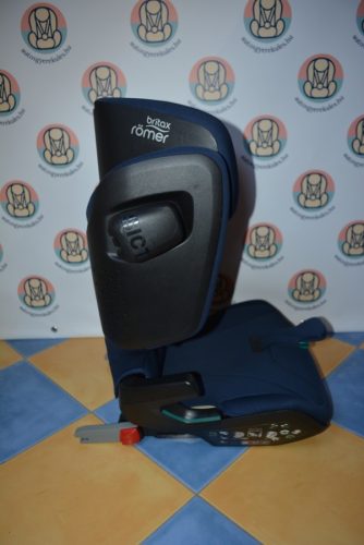 Britax Römer Kidfix i-size100-150 cm "Moonlight Blue" GYÖNYÖRŰ gyerekülés 4-12 év (2023-as)