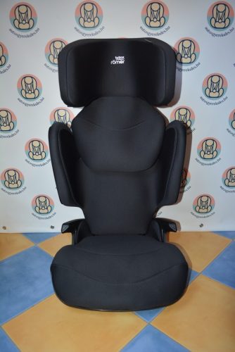 Britax Römer Kidfix M i-Size "Space Black" 100-150 cm HIBÁTLAN 2025-ös gyerekülés 4-12 év