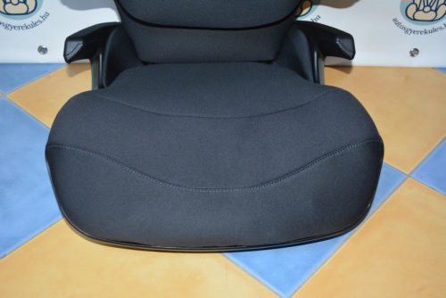 Britax Römer Kidfix M i-Size "Space Black" 100-150 cm HIBÁTLAN 2025-ös gyerekülés 4-12 év