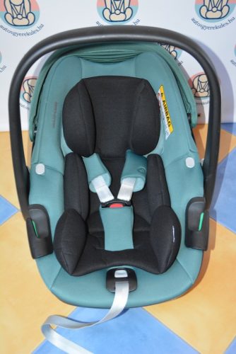 Maxi Cosi Pebble 360 "Essential Green" I-Size GYÖNYÖRŰ babahordozó 40-82 cm (isofix talp nélkül)